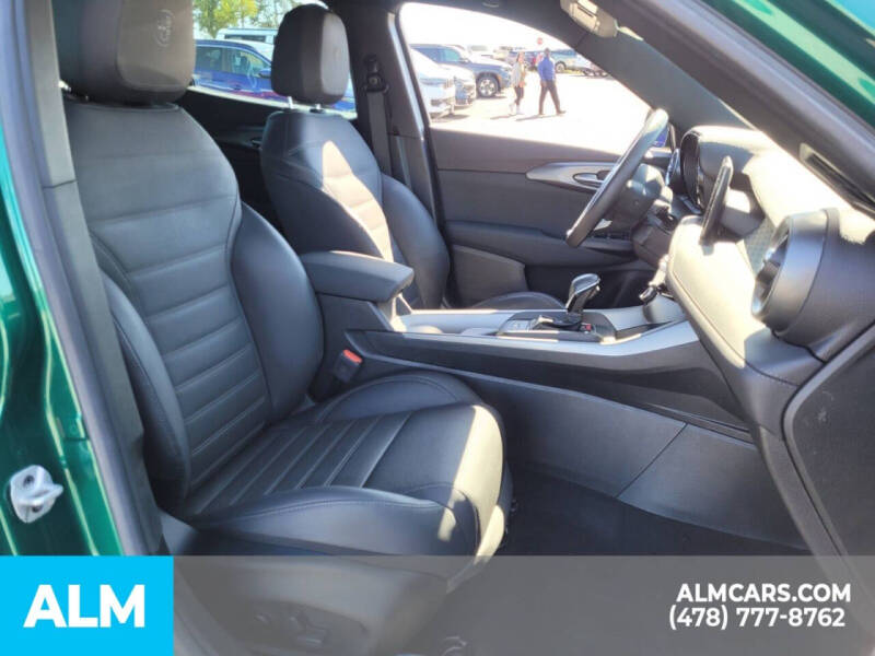 2024 Alfa Romeo Tonale Hybrid Ti