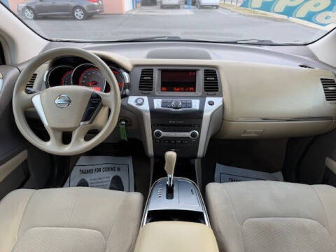 2009 Nissan Murano S