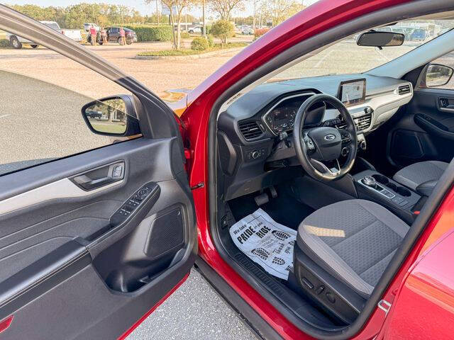 2022 Ford Escape SE