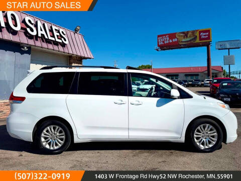 2014 Toyota Sienna XLE 8-Passenger