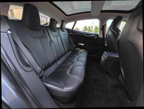 2016 Tesla Model S