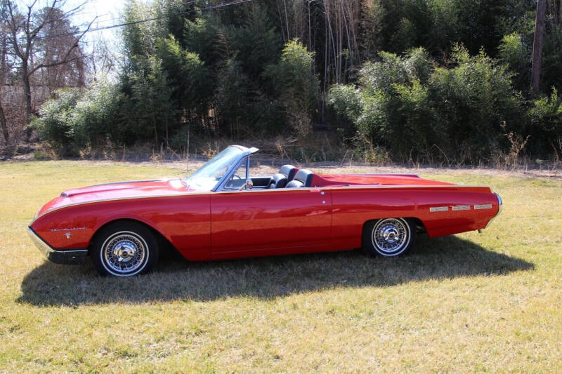 1962 Ford Thunderbird