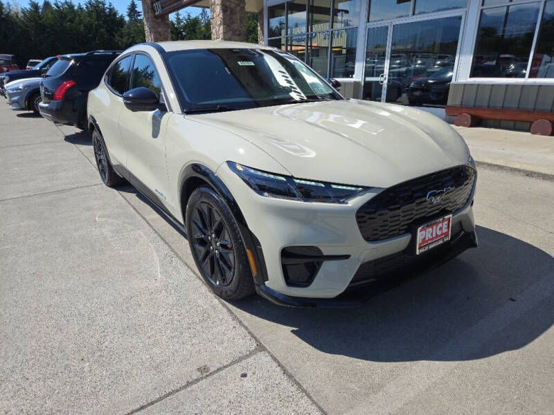 2025 Ford Mustang Mach-E Premium AWD's photo