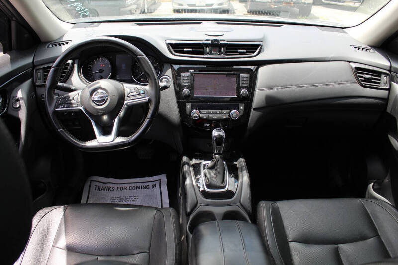 2018 Nissan Rogue SL