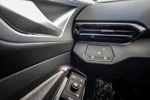 2025 Volkswagen ID.4 Pro