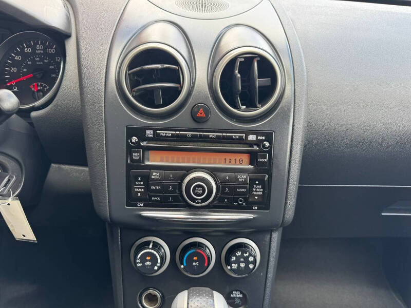 2012 Nissan Rogue S