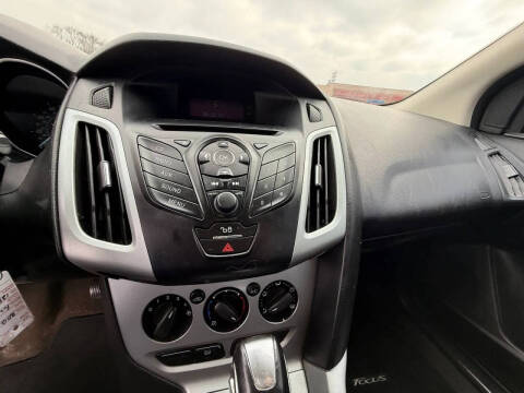 2012 Ford Focus SE