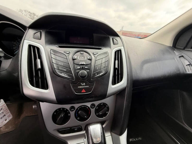 2012 Ford Focus SE