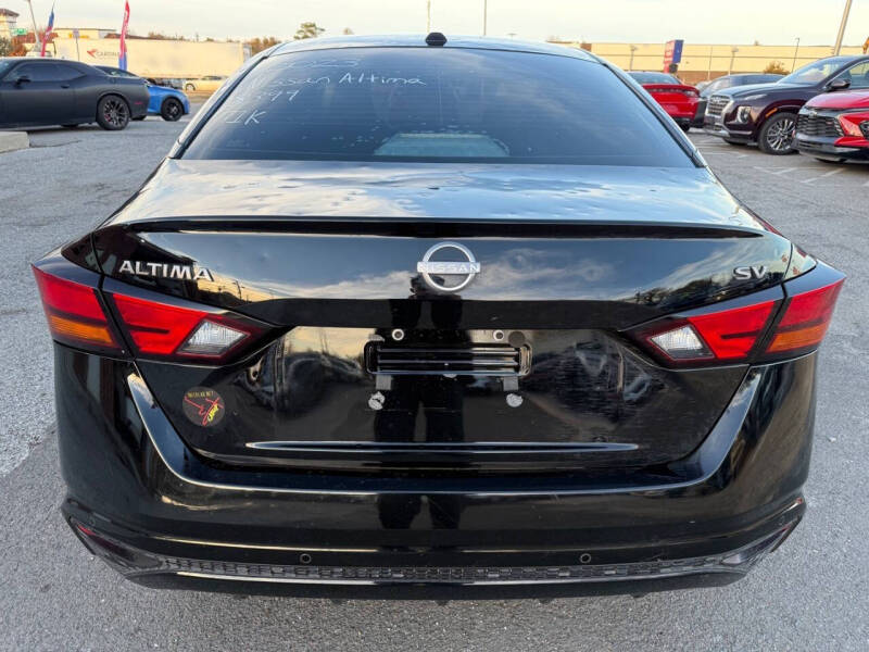 2023 Nissan Altima 2.5 SV