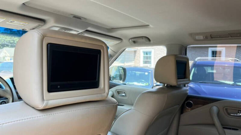 2015 Infiniti QX80