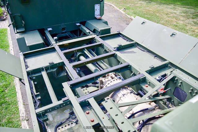 1985 Oshkosh AS32P-19A