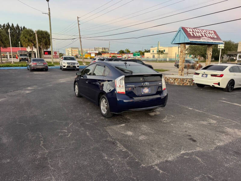 2011 Toyota Prius One