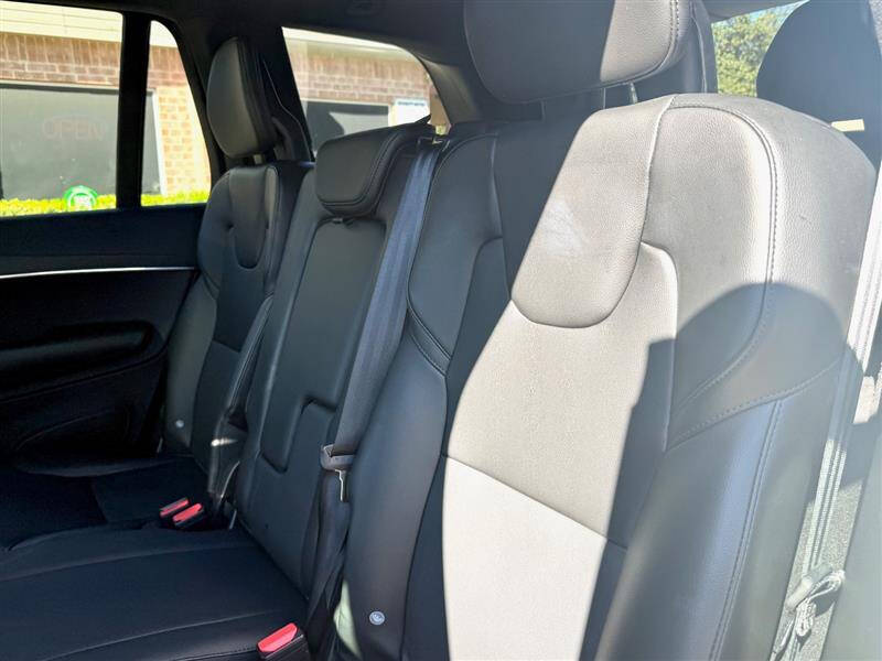 2020 Volvo XC90 T5 Momentum