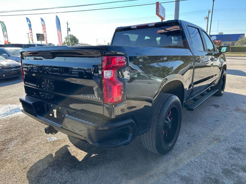 2022 Chevrolet Silverado 1500 Custom