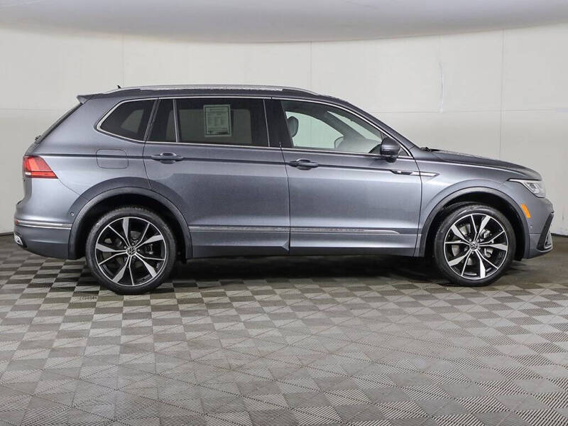 2024 Volkswagen Tiguan SEL R-Line 4Motion