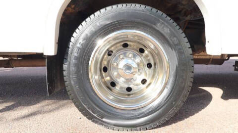 2004 Ford E-Series E-450 SD