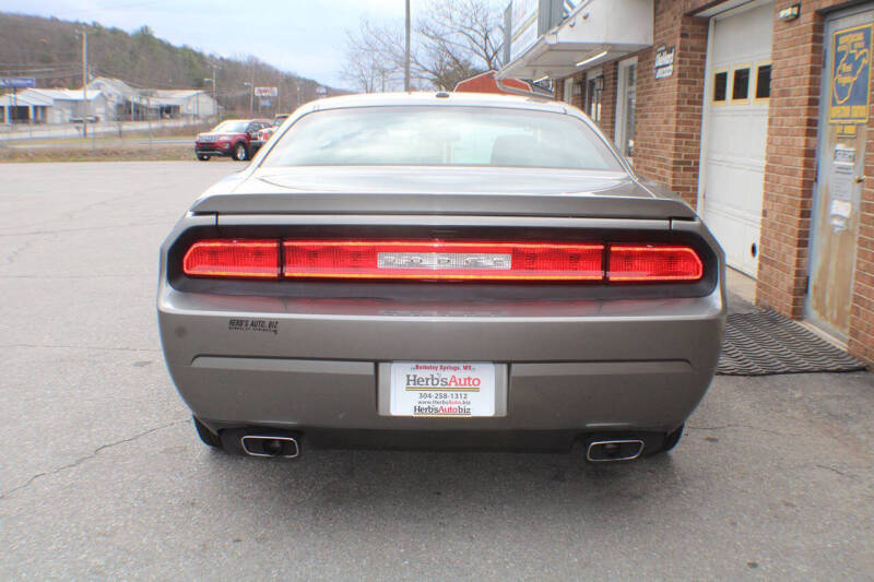 2011 Dodge Challenger R/T