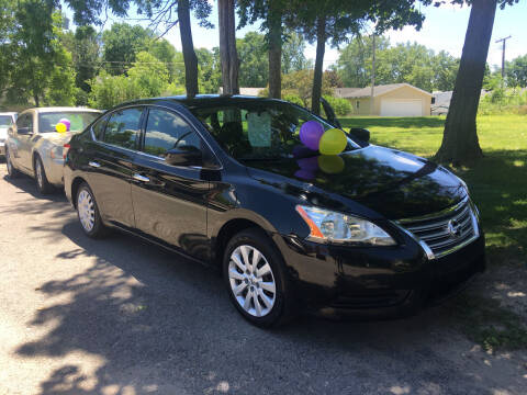 2015 Nissan Sentra for sale at Antique Motors in Plymouth IN