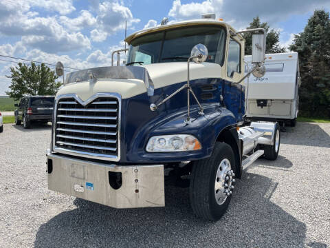 2007 Mack CXP612