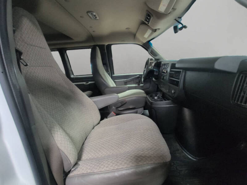 2018 Chevrolet Express LT 3500