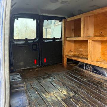 2011 Ford E-Series E-350 SD