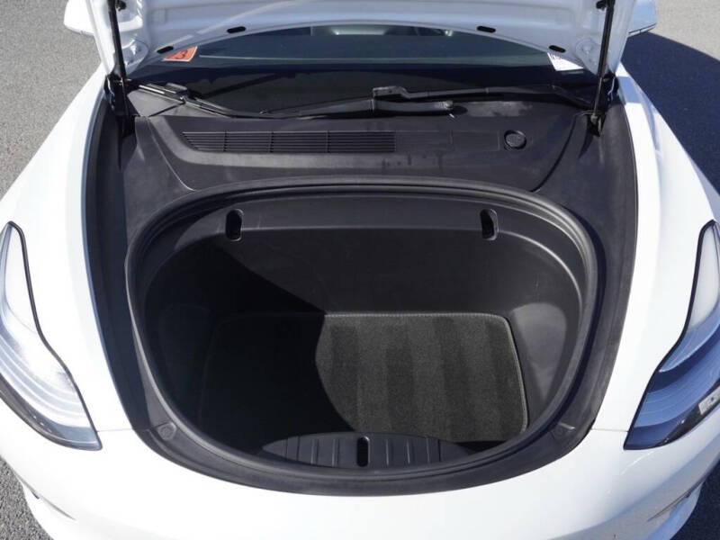 2020 Tesla Model 3 Standard Range Plus