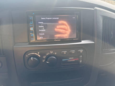 2005 Dodge Ram 2500 SLT