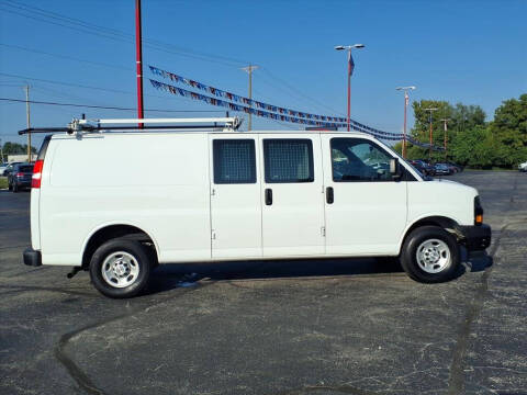 2023 Chevrolet Express 2500