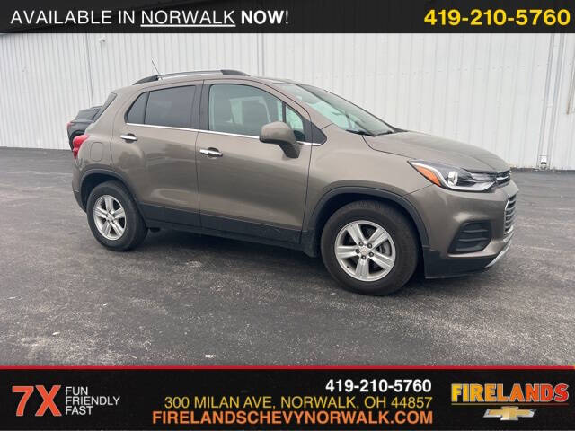 Used 2020 Chevrolet Trax LT with VIN KL7CJLSB0LB348560 for sale in Norwalk, OH