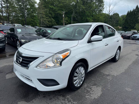 2019 Nissan Versa SV