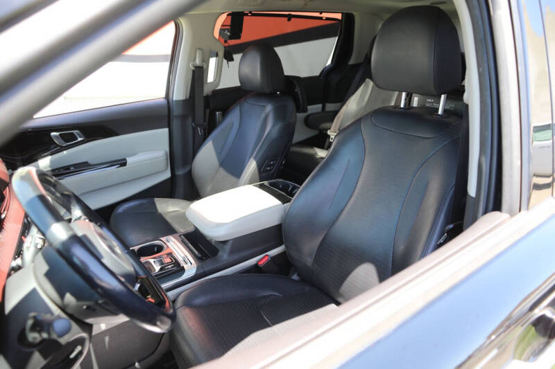 2022 Kia Carnival