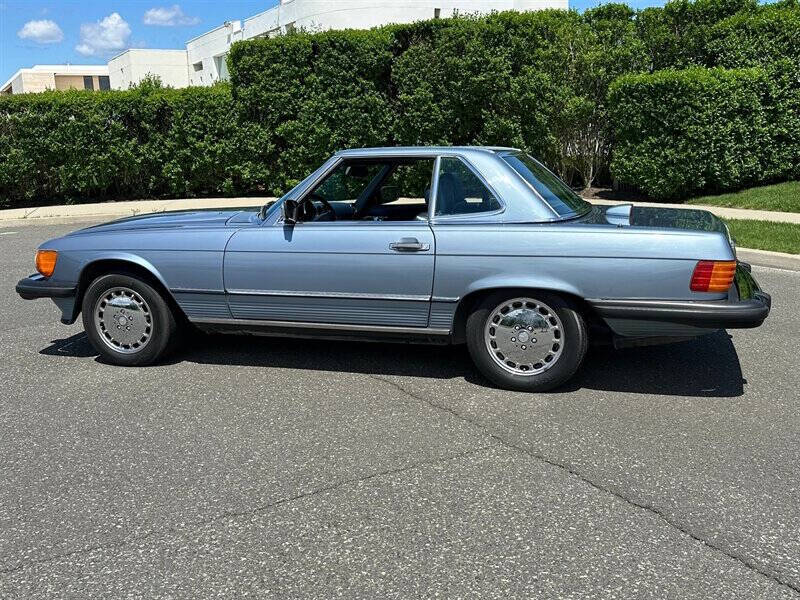 1986 Mercedes-Benz 560-Class 560 SL