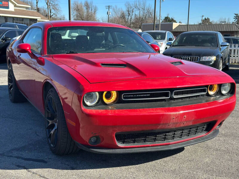 2015 Dodge Challenger SXT Plus