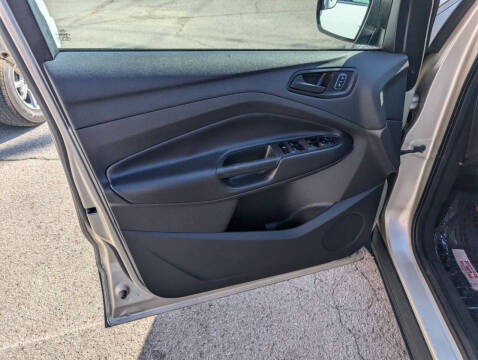 2017 Ford Escape S