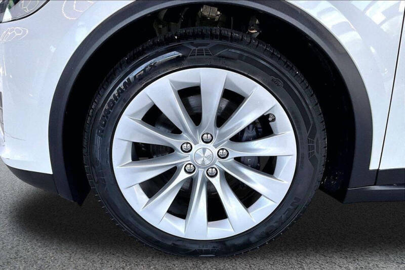 2018 Tesla Model X 75D