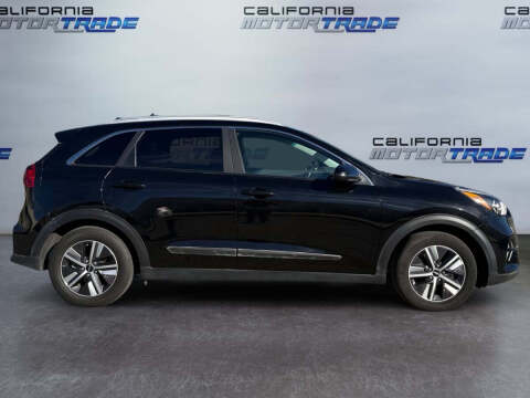 2022 Kia Niro LXS