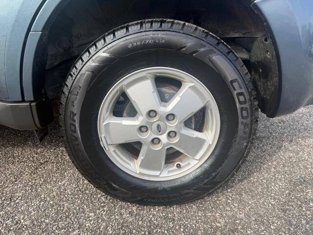 2011 Ford Escape XLS