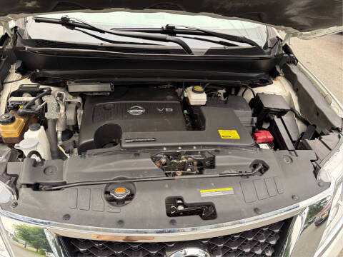 2015 Nissan Pathfinder SL