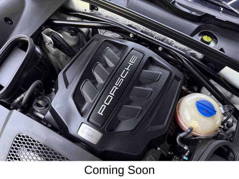 2017 Porsche Macan S