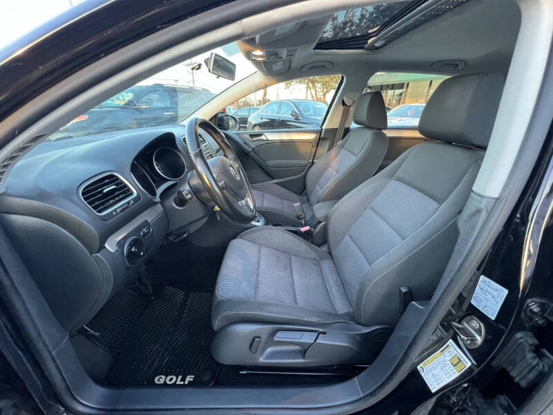 2013 Volkswagen Golf 2.5L PZEV