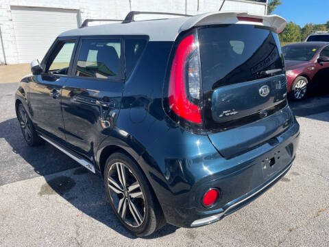 2018 Kia Soul +