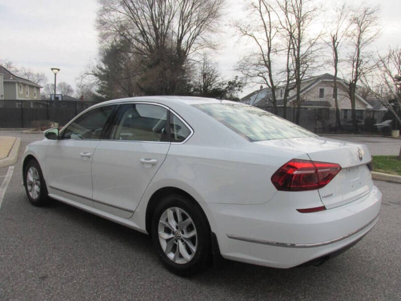 2017 Volkswagen Passat 1.8T S