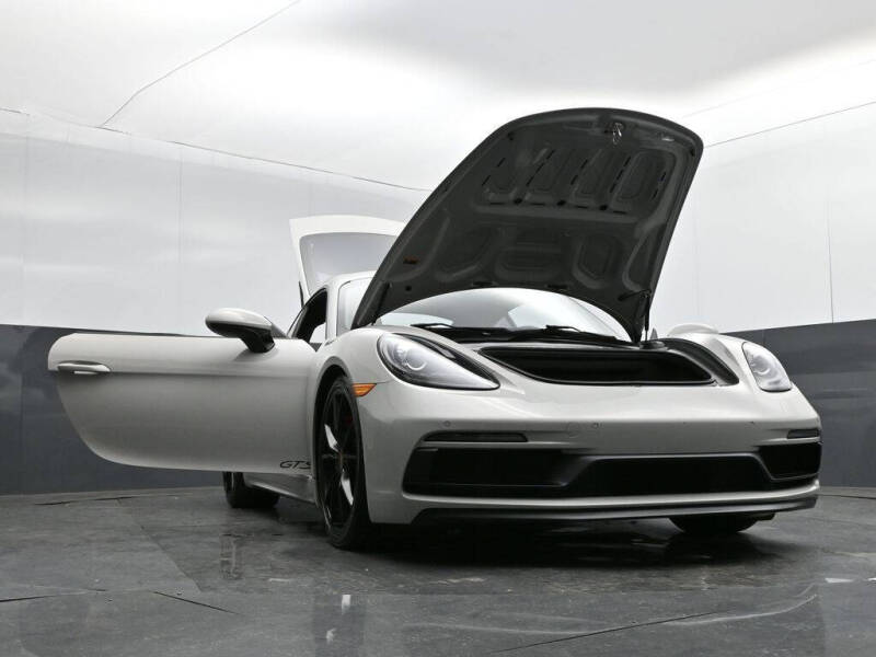 2018 Porsche 718 Cayman GTS
