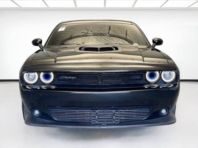 2018 Dodge Challenger 392 HEMI Scat Pack Shaker