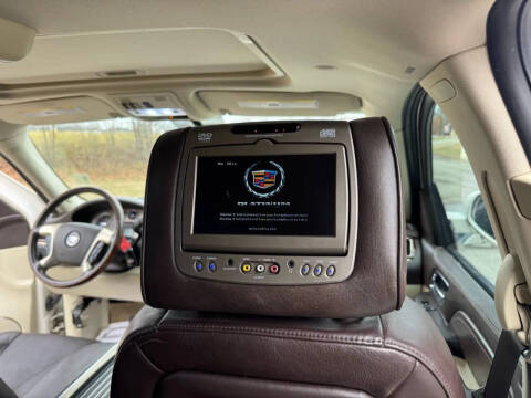 2010 Cadillac Escalade ESV Platinum Edition