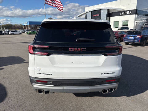 2025 GMC Acadia Elevation