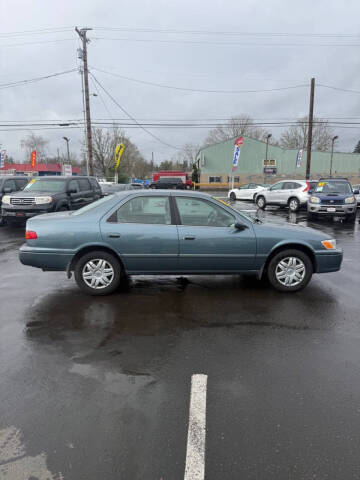 2000 Toyota Camry LE