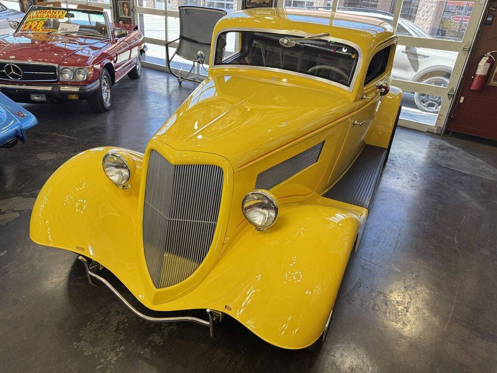 1934 Ford 3 Window Coupe 16