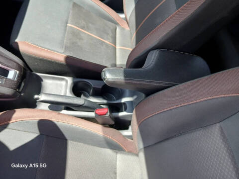 2020 Nissan Versa SR