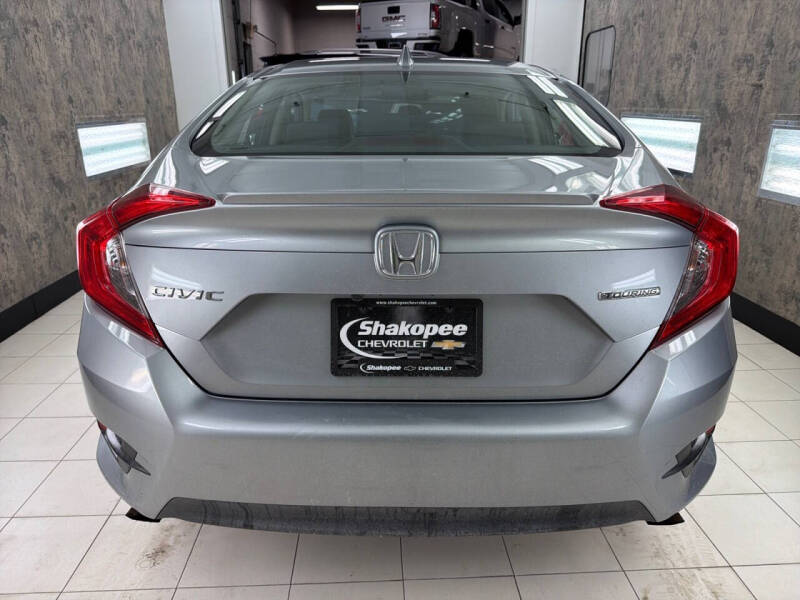 2016 Honda Civic Touring